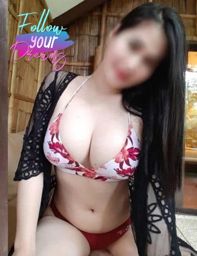booking Housewife call girl and enjoy sexy